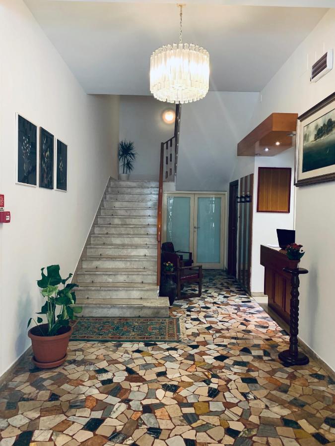 Hotel Maria Piera Rimini Ngoại thất bức ảnh