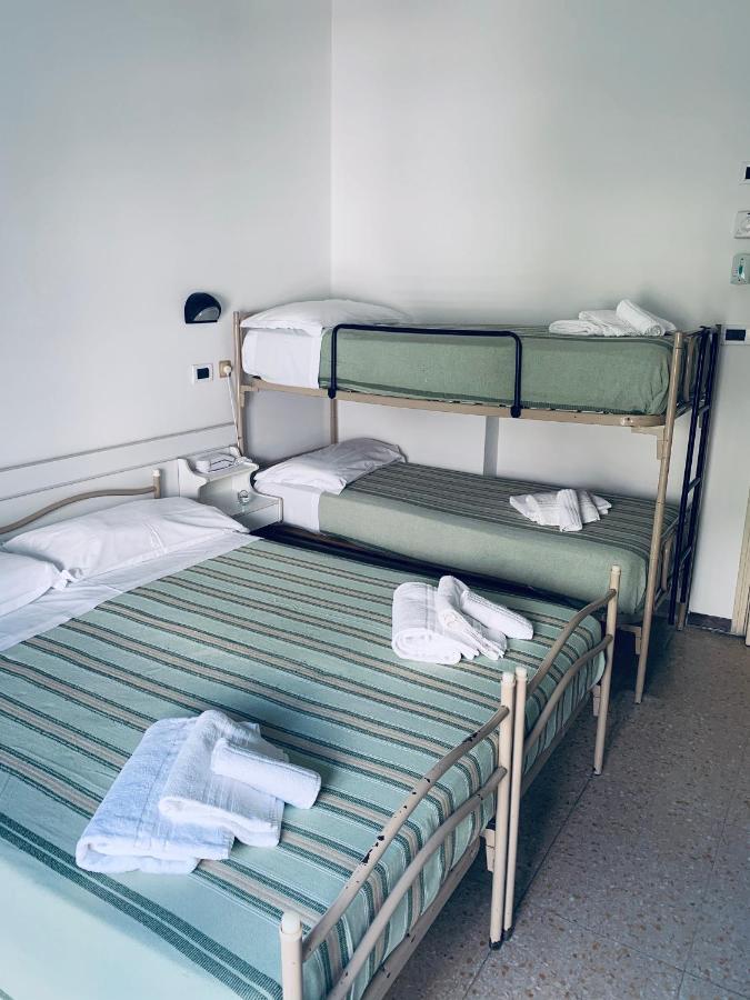 Hotel Maria Piera Rimini Ngoại thất bức ảnh